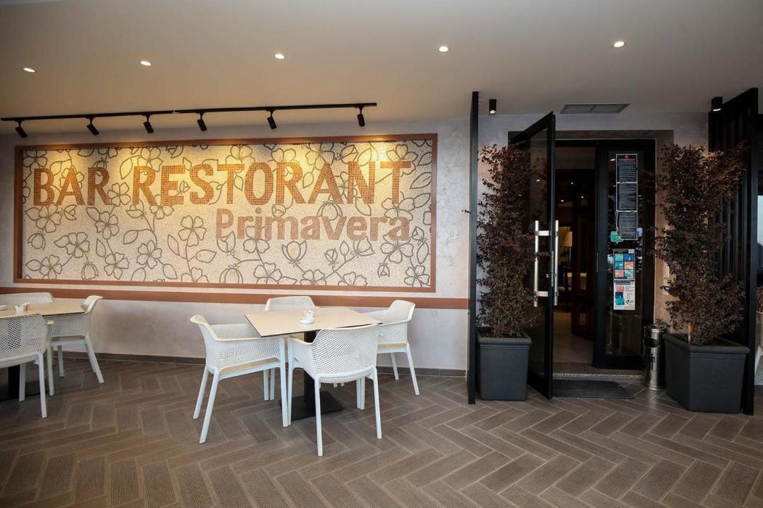 Hotel Primavera Vlorë Exterior foto